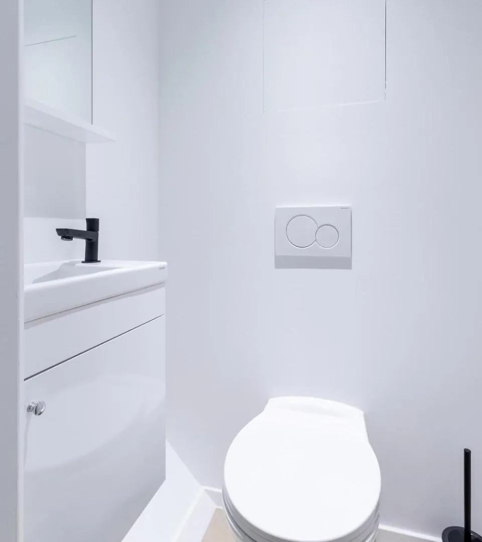 Sleek City Stays - Urban Elegance In The Heart Of Gante 0*,  Bélgica