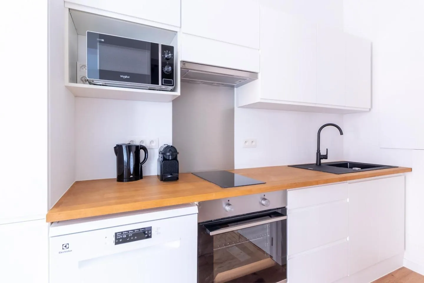 Apartamento Sleek City Stays - Urban Elegance In The Heart Of Gante